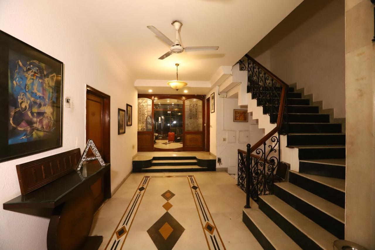 Hotel Ambica Palace Aiims New Delhi - Couple Friendly Local Id Accepted Exterior photo