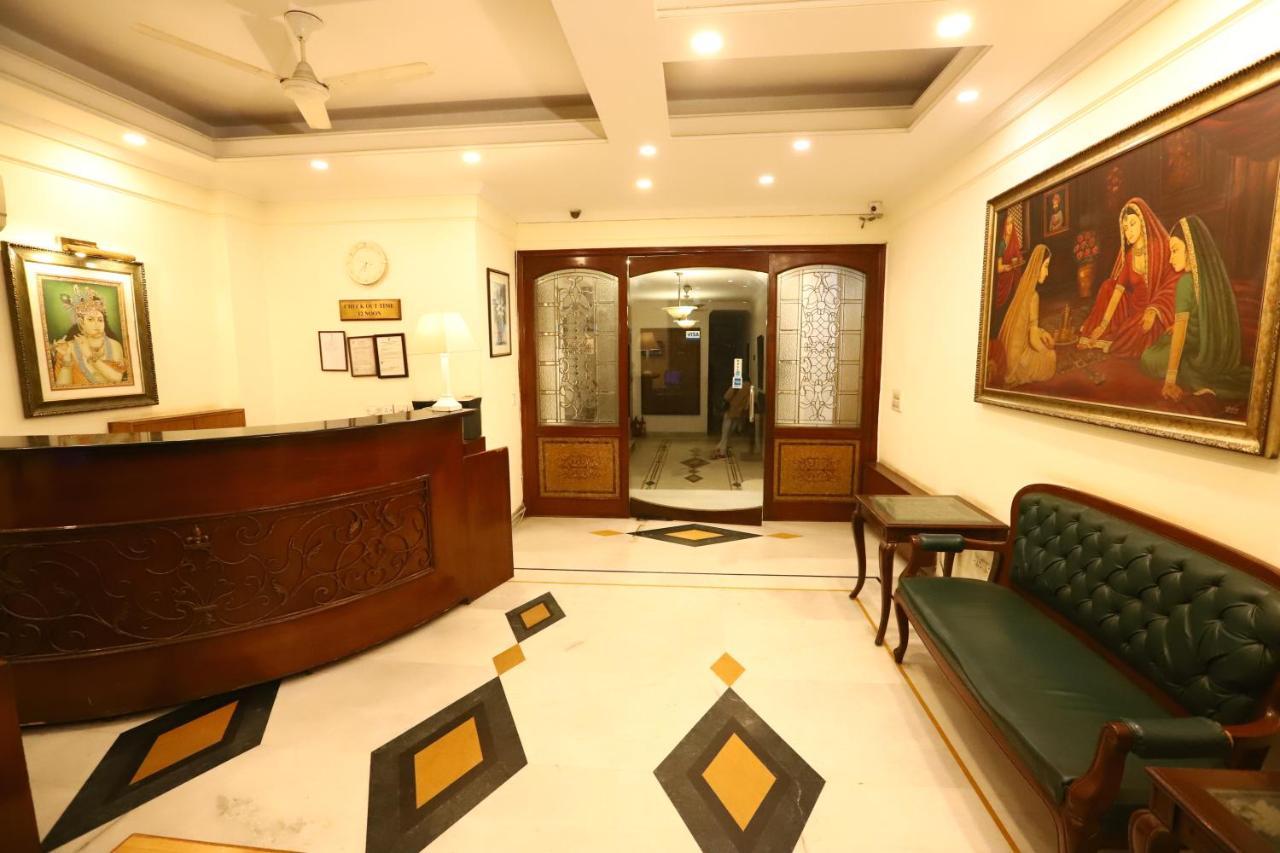 Hotel Ambica Palace Aiims New Delhi - Couple Friendly Local Id Accepted Exterior photo